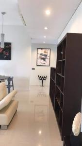 căn hộ The Estella quận 2 Căn hộ The Estella Residence tầng trung, view thành phố sầm uất.