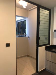 Phòng giặt căn hộ Feliz en Vista Căn hộ Feliz En Vista tầng cao nội thất cơ bản, dọn vào ở ngay.