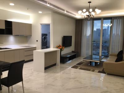 Phòng bếp căn hộ Sarica Condominium Căn hộ Sarica Condominium cửa hướng Nam, view thành phố sầm uất.