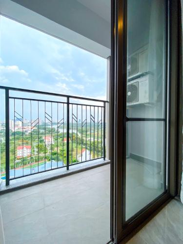 Phòng khách căn hộ Saigon South Residence Cho thuê căn hộ Saigon South Residence 2 phòng ngủ tầng trung, diện tích 74.34m2