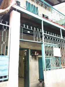 Mặt trước nhà hẻm Quận 4 Bán nhà hẻm thông đường 42, phường 4, Quận 4, sổ hồng, cách đường Khánh Hội 300m