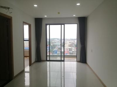 View Căn hộ Bcons Suối Tiên tầng thấp, đầy đủ nội thất tiện nghi.