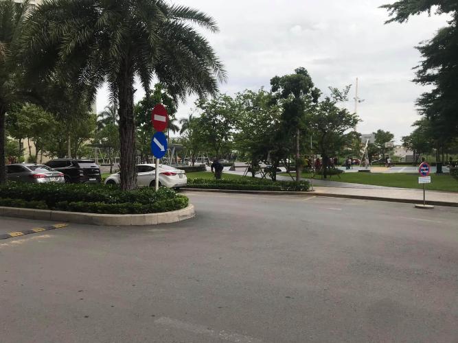 PHÍA TRƯỚC shophouse Masteri Thảo Điền Bán Shophouse Masteri Thảo Điền, diện tích 96.5m2, tòa T5, nội thất cơ bản.