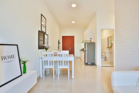 Phòng khách Topaz Home 2, Quận 9 Căn hộ Topaz Home 2 tầng trung, nội thất cơ bản.