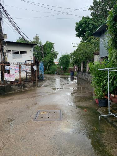 đường trước Nhà phố Quận 9 Bán nhà hẻm Nguyễn Hữu Nam, Long Bình, Quận 9, sổ hồng, gần Bến xe Miền đông mới