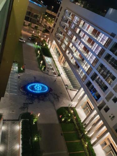 view Phú Mỹ Hưng Midtown Shop-house Phú Mỹ Hưng Midtown nhà thô, ban công hướng Đông Bắc.