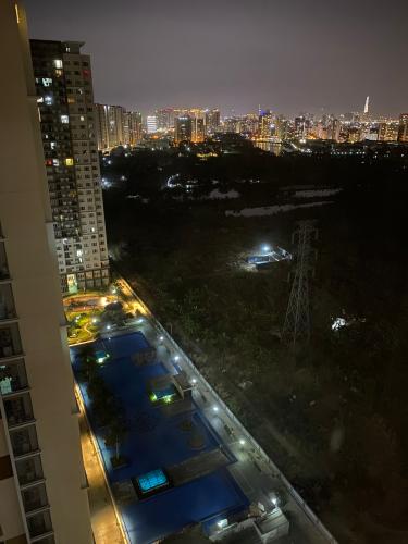 View căn hộ The Park Residence Bán căn hộ view thành phố The Park Residence tầng cao, đầy đủ nội thất.