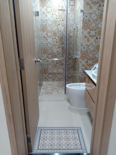 Phòng tắm căn hộ Saigon South Residence Căn hộ Saigon South Residences tầng thấp, đầy đủ nội thất