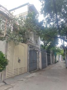 Bán nhà phố hẻm Điện Biên Phủ, phường 11, Quận 10, diện tích 68 m2, pháp lí sổ hồng 