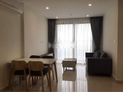 Phòng khách Vinhomes Grand Park Quận 9 Căn hộ Vinhomes Grand Park tầng cao, ban công đón ánh sáng tự nhiên.