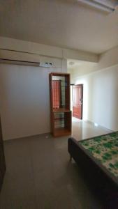 Phòng ngủ , Căn hộ Riverside Residence , Quận 7 Căn hộ Riverside Residence tầng trung view sông mát mẻ, nội thất cơ bản.