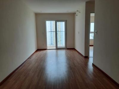 phòng khách căn hộ diamond riverside Căn hộ Diamond Riverside tầng cao, view thoáng mát.