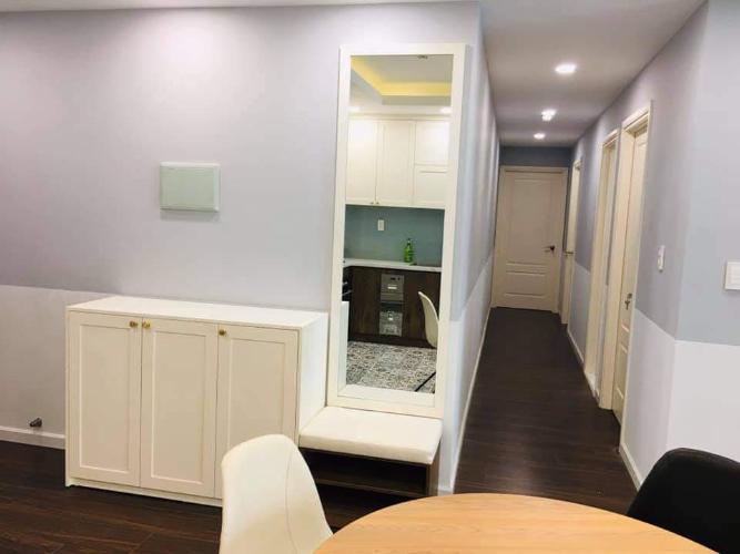 Phòng ăn căn hộ Saigon South Residence Cho thuê căn hộ tầng cao Saigon South Residence, view hồ bơi nội khu thoáng mát, vị trí giáp Quận 7.