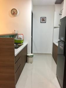 Phòng bếp , Căn hộ River Gate , Quận 4 Căn hộ Rivergate tầng 22 ban công thoáng mát, đầy đủ nội thất.