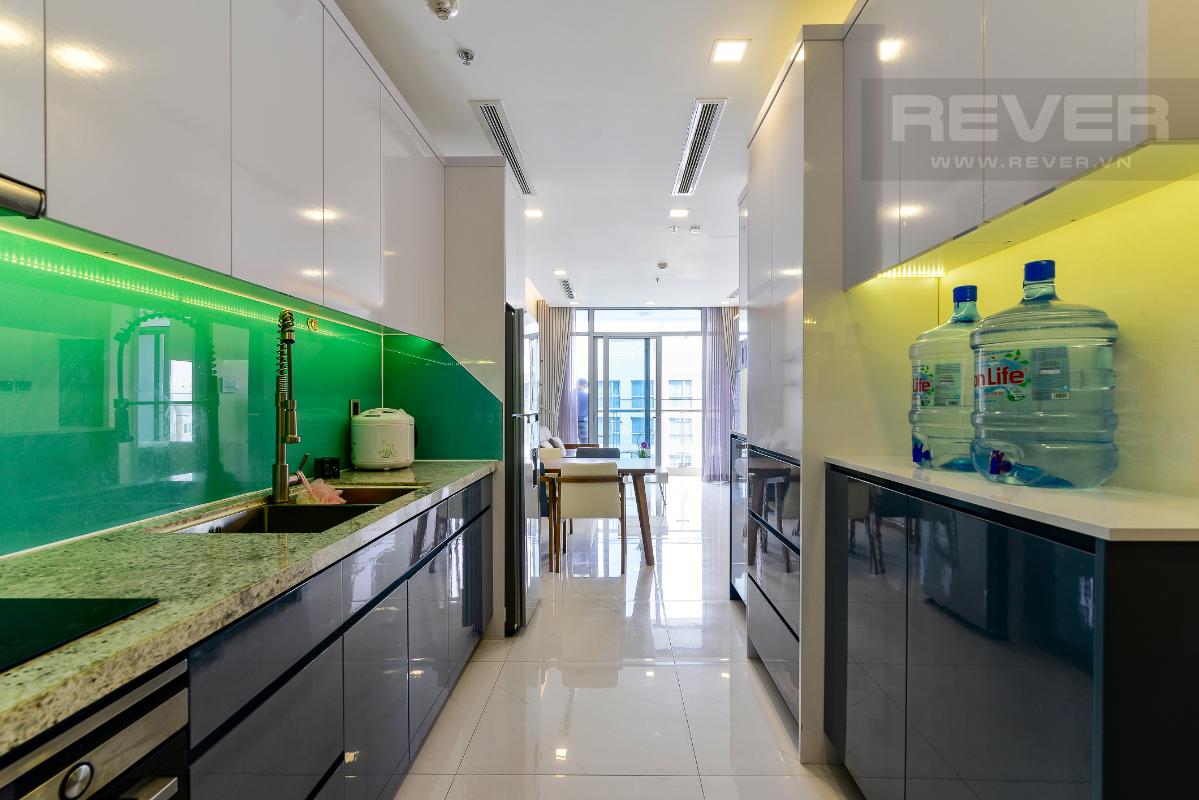 _DSC3959 Bán căn hộ Vinhomes Central Park 1PN, tháp Park 7, đầy đủ nội thất, view hồ bơi và mé sông