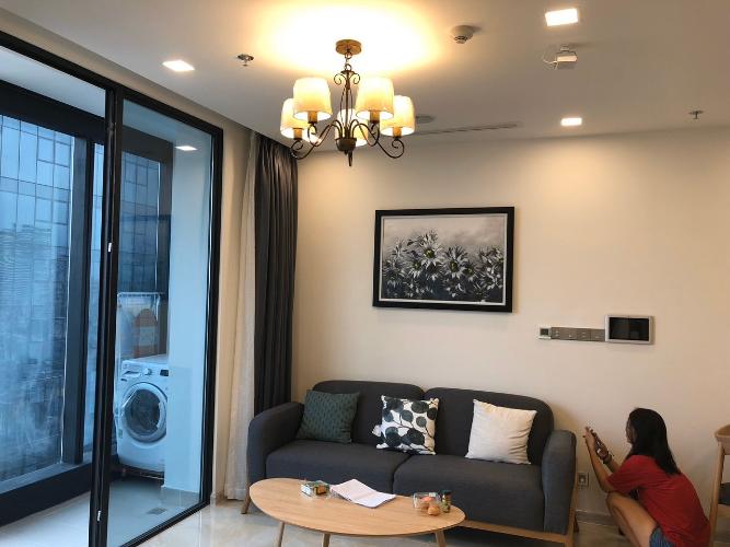 Phòng khách Căn hộ VINHOMES GOLDEN RIVER Bán căn hộ Vinhomes Golden River tầng trung view đẹp, diện tích 72m2