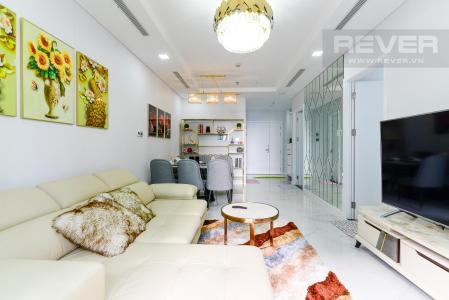 4b30af742777c1299866 Cho thuê căn hộ Vinhomes Central Park 2PN, tháp Landmark 81, đầy đủ nội thất, hướng Đông Nam, view hồ bơi