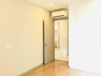 Phòng ngủ 2 Căn hộ The Gold View Bán căn hộ 2 phòng ngủ, ban công hướng Tây Nam The Gold View