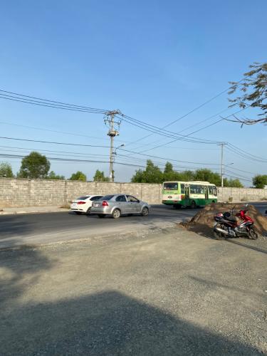 Đường vào đất nền Quận 9 Bán đất nền KDC Hoàng Anh Minh Tuấn, Phước Long B, Quận 9, thổ cư 100%