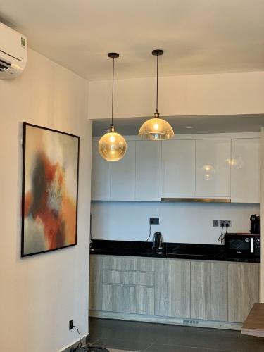 Phòng bếp Feliz En Vista Căn hộ Feliz En Vista đầy đủ nội thất, tầng cao.