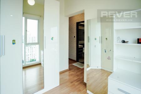 Phòng Thay Đồ Căn hộ Chung cư Phú Mỹ tầng cao, 3PN, nội thất đầy đủ, view hồ bơi