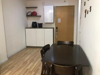 phòng ăn căn hộ city gate Căn hộ City Gate view đại lộ, nội thất đầy đủ tiện nghi.