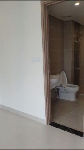 Toilet Vinhomes Grand Park Quận 9 Căn hộ Vinhomes Grand Park tầng cao, không kèm nội thất.