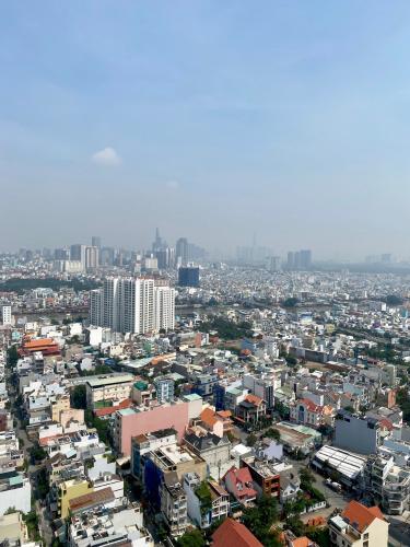 View căn hộ Hoàng Anh Thanh Bình Căn hộ Hoàng Anh Thanh Bình tầng cao, view ngắm trọn thành phố.