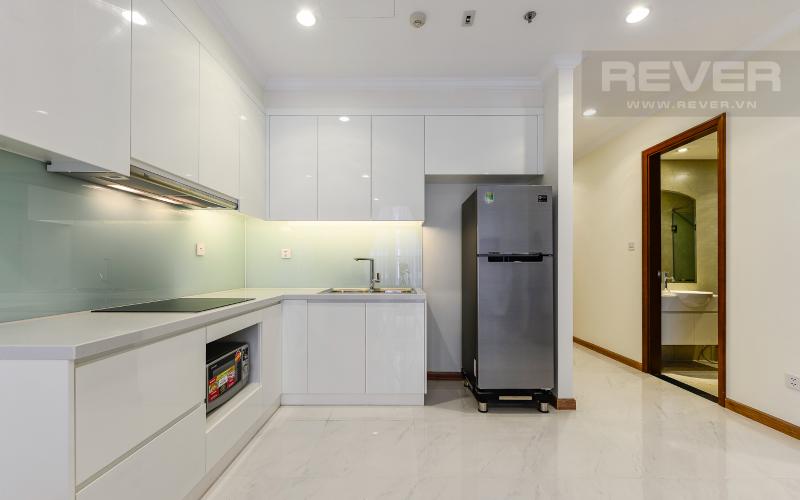 bếp Căn hộ Vinhomes Central Park tầng cao Landmark 1 full nội thất