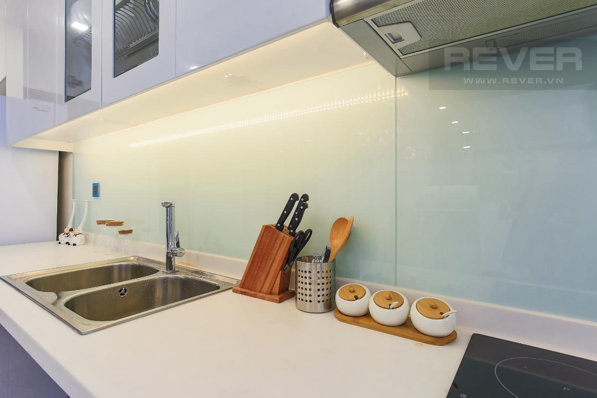 26018fa17afc9ca2c5ed Cho thuê căn hộ Vinhomes Central Park 2 phòng ngủ, tháp Park 4, đầy đủ nội thất, hướng Tây