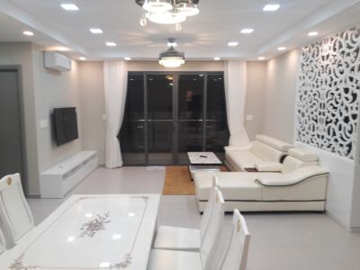 Phòng Khách Căn Hộ The Gold View Bán căn hộ The Gold View tầng trung, diện tích 130m2 - 3 phòng ngủ, đầy đủ nội thất