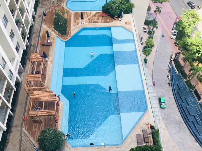 Hồ bơi  căn hộ The Gold View Bán căn hộ The Gold View nội thất cơ bản, view sông và thành phố.