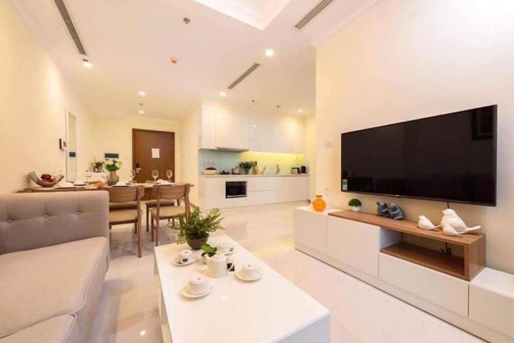 Căn hô Vinhomes Central Park tầng 9, đầy đủ nội thất.