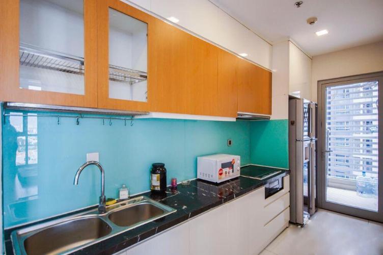 Bếp căn hộ Vinhomes Central Park Bán căn hộ 2 phòng ngủ Vinhomes Central Park, đầy đủ nội thất, view thành phố thoáng mát, sổ hồng đầy đủ.