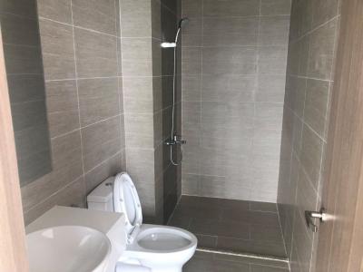 Toilet Vinhomes Grand Park Quận 9 Căn hộ Vinhomes Grand Park tầng thấp, đón view Tây Nam.