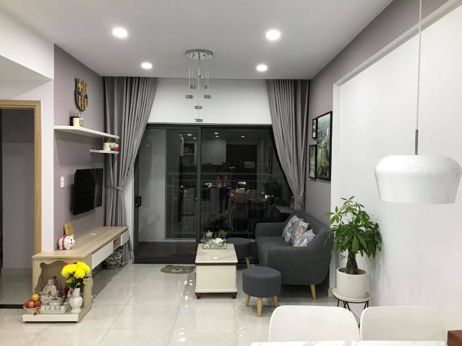 Phòng khách căn hộ Thủ Thiêm Garden, Quận 9 Căn hộ Thủ Thiêm Garden tầng 10 đón view sông mát mẻ, đầy đủ nội thất.