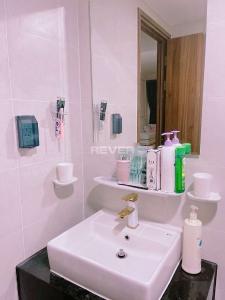 Phòng tắm căn hộ Mizuki Park Căn hộ Mizuki Park hướng Nam nội thất cơ bản, thiết kế hiện đại.