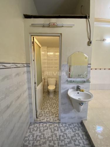 Nhà phố đường Thống Nhất, Gò Vấp Nhà phố hướng Bắc diện tích 100m2 hẻm xe máy, sổ hồng bàn giao ngay.