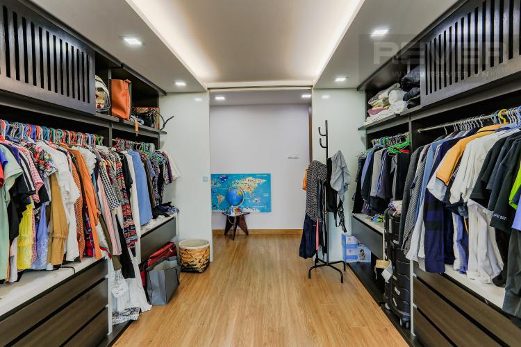 Phòng Thay Đồ Tầng 1 Bán duplex sân vườn Phú Hoàng Anh 3PN, tầng cao, tháp B, đầy đủ nội thất, view thoáng