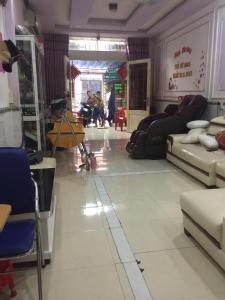 Bán nhà phố hẻm đường Đoàn Văn Bơ, phường 16, Quận 4, diện tích đất 78.6m2, diện tích sử dụng 123.6m2.