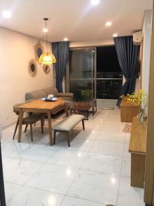 Phòng ăn An Gia Skyline Căn hộ tầng cao An Gia Skyline nội thất đầy đủ, view sông.
