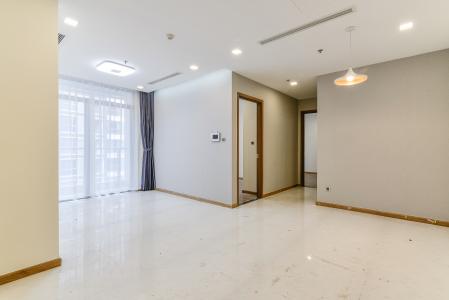Căn hộ Vinhomes Central Park 2 phòng ngủ tầng cao Park 3 view sông