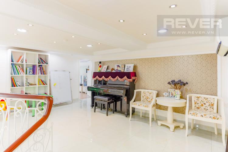 Phòng Giải Trí Duplex Phú Hoàng Anh 3 phòng ngủ view hồ bơi