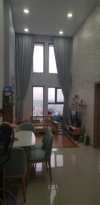 Bán căn hộ La Astoria 2 ban công Đông Nam đón gió thoáng mát.