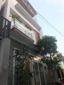 Bán nhà hẻm 38 đường số 6, Bình Trưng Tây, Quận 2, cách đường Nguyễn Thị Định 300m