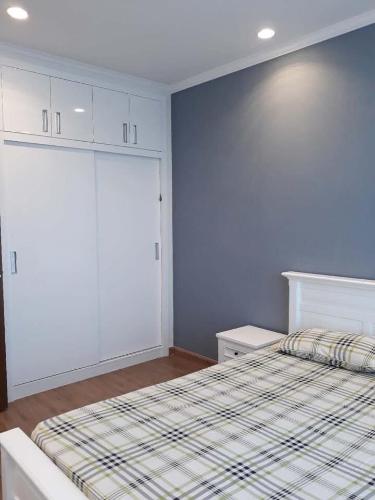  Bán căn hộ Vinhomes Central Park thuộc tầng trung, tháp Landmark 81, diện tích 51.5m2