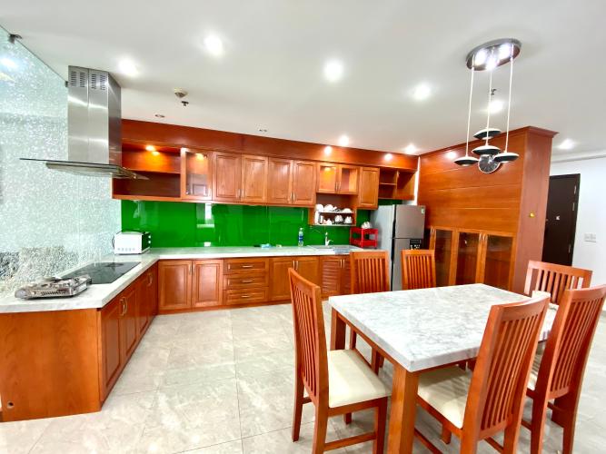 bếp  căn hộ Sunrise City Căn hộ Sunrise City đầy đủ nội thất, view thành phố.