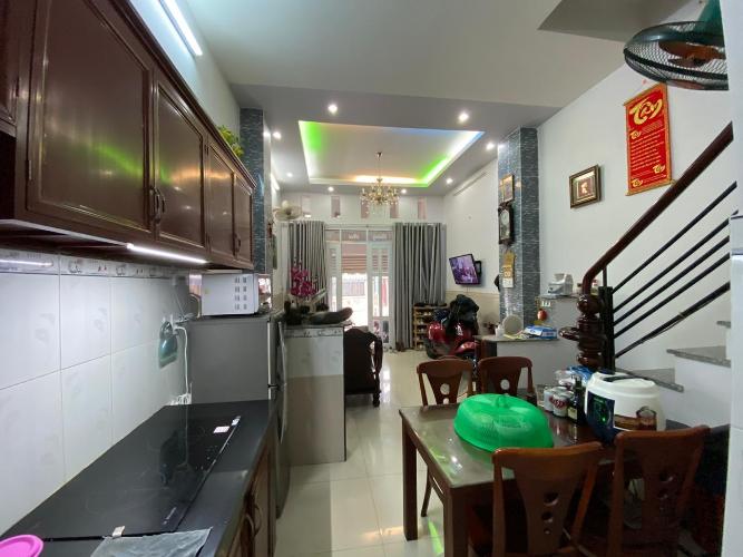 Bên trong nhà phố Lý Phục Man, Quận 7 Nhà phố hẻm xe hơi, diện tích 67.8m2, bàn giao sổ hồng riêng.