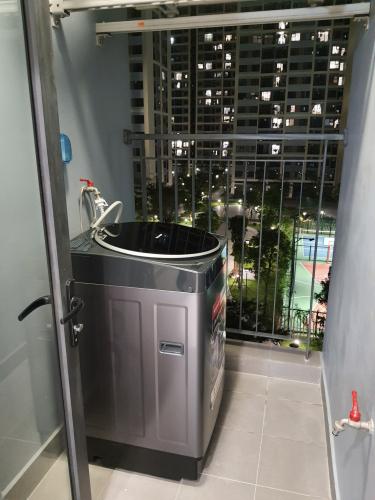 Lô gia Vinhomes Grand Park Quận 9 Căn hộ Vinhomes Grand Park ban công đón view nội khu yên tĩnh.