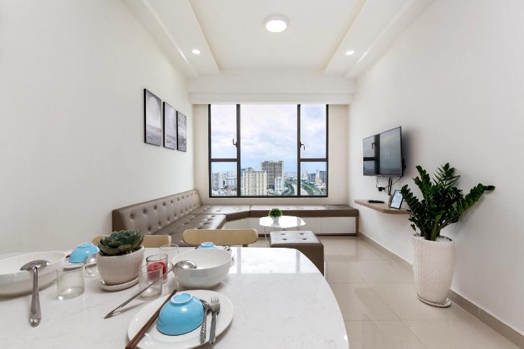 phòng khách căn hộ Rivergate Residence Căn hộ RiverGate Residence thiết kế hiện đại, đầy đủ nội thất.